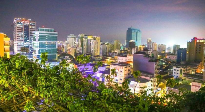 Essence Hotel-Phnom Penh Exterior foto
